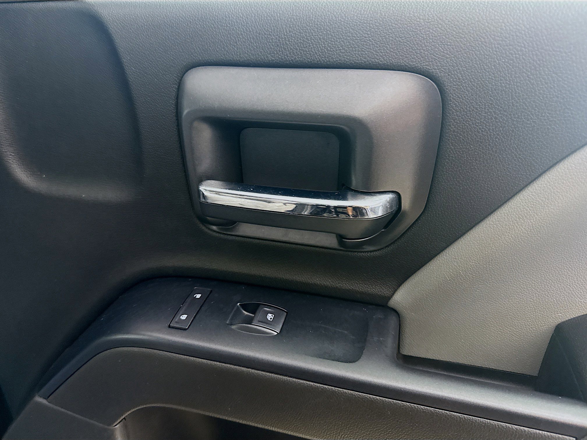 Used 2019 Chevrolet Silverado 1500 Custom w/ Custom Convenience Package image 29