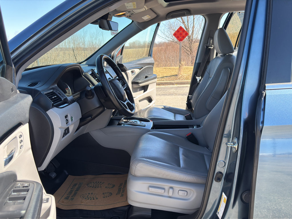 Used 2020 Honda Pilot Touring image 14