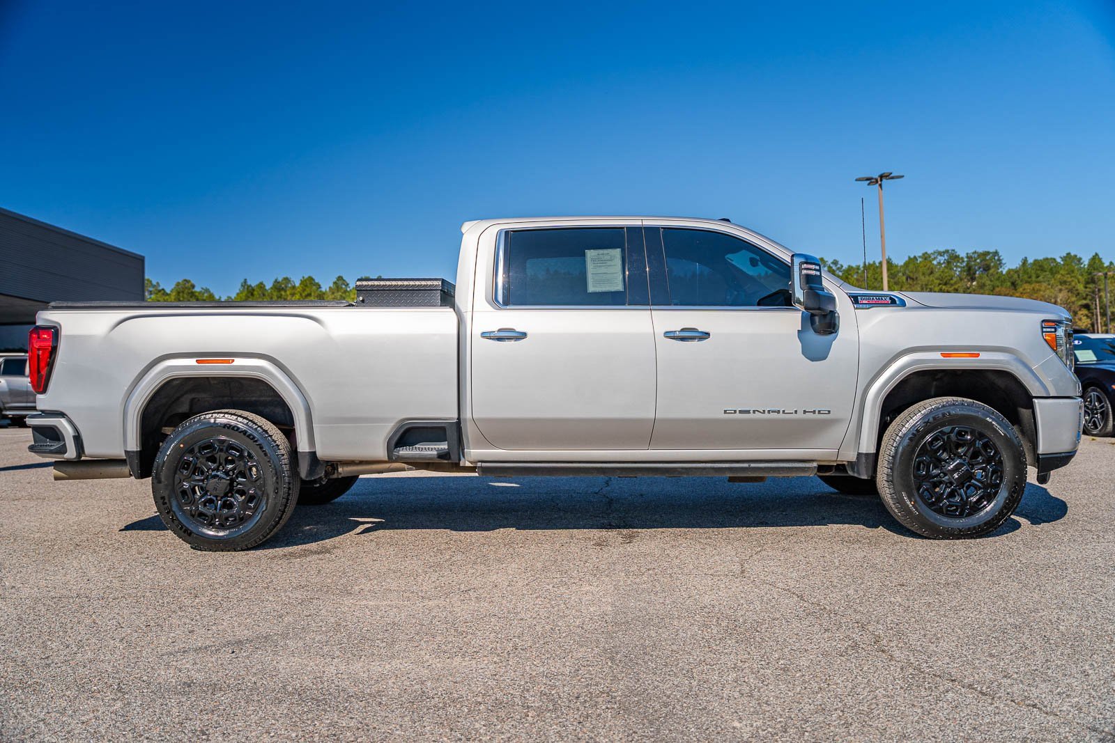 Used 2020 GMC Sierra 2500 Denali w/ Technology Package image 12