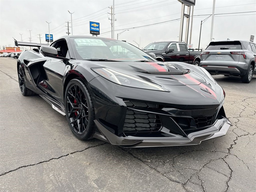 New 2026 Chevrolet Corvette ZR1 w/ ZR1 Carbon Fiber Aero Package image 15