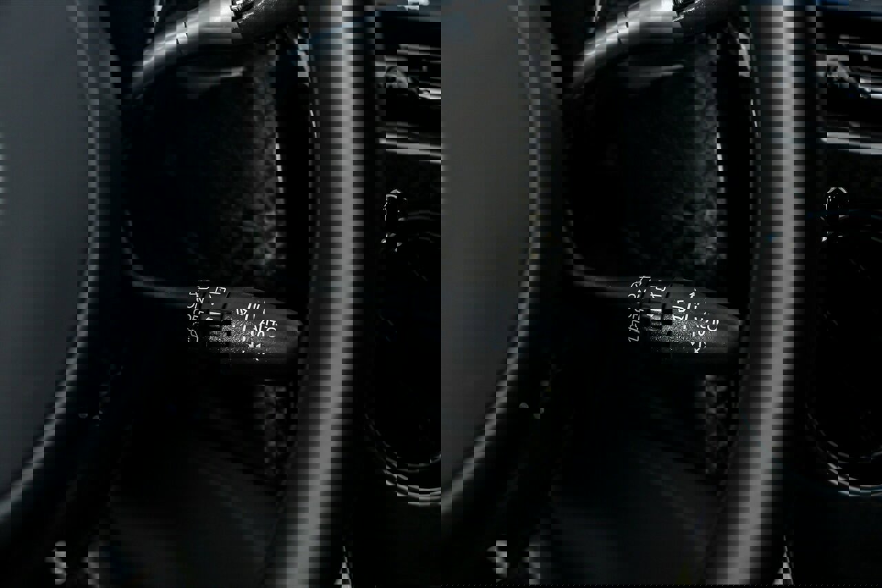 Used 2023 Rolls-Royce Cullinan Black Badge w/ Driver's Package image 34