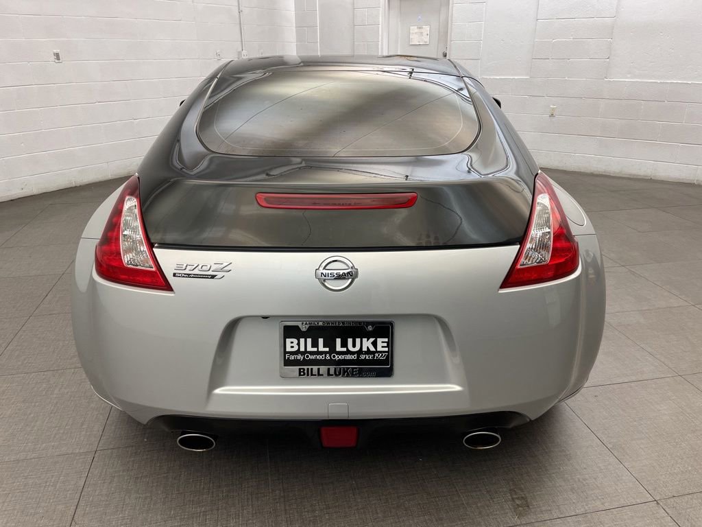 Used 2020 Nissan 370Z Coupe RWD image 6