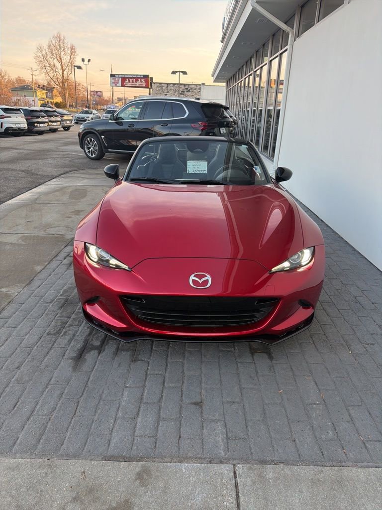 Certified 2024 MAZDA MX-5 Miata Club w/ Brembo/BBS Recaro Package image 13
