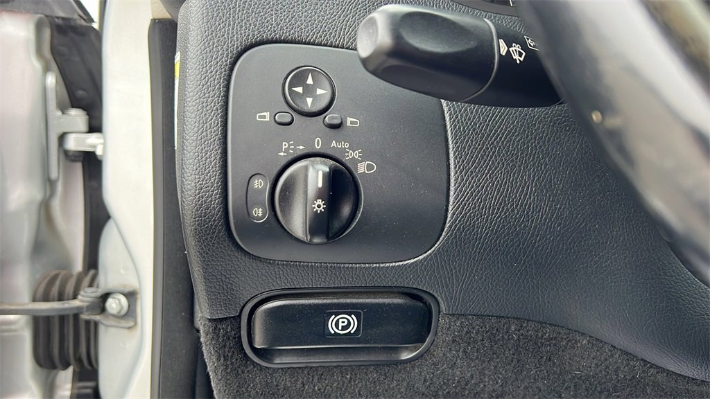 Used 2006 Mercedes-Benz CLK 350 Cabriolet image 15