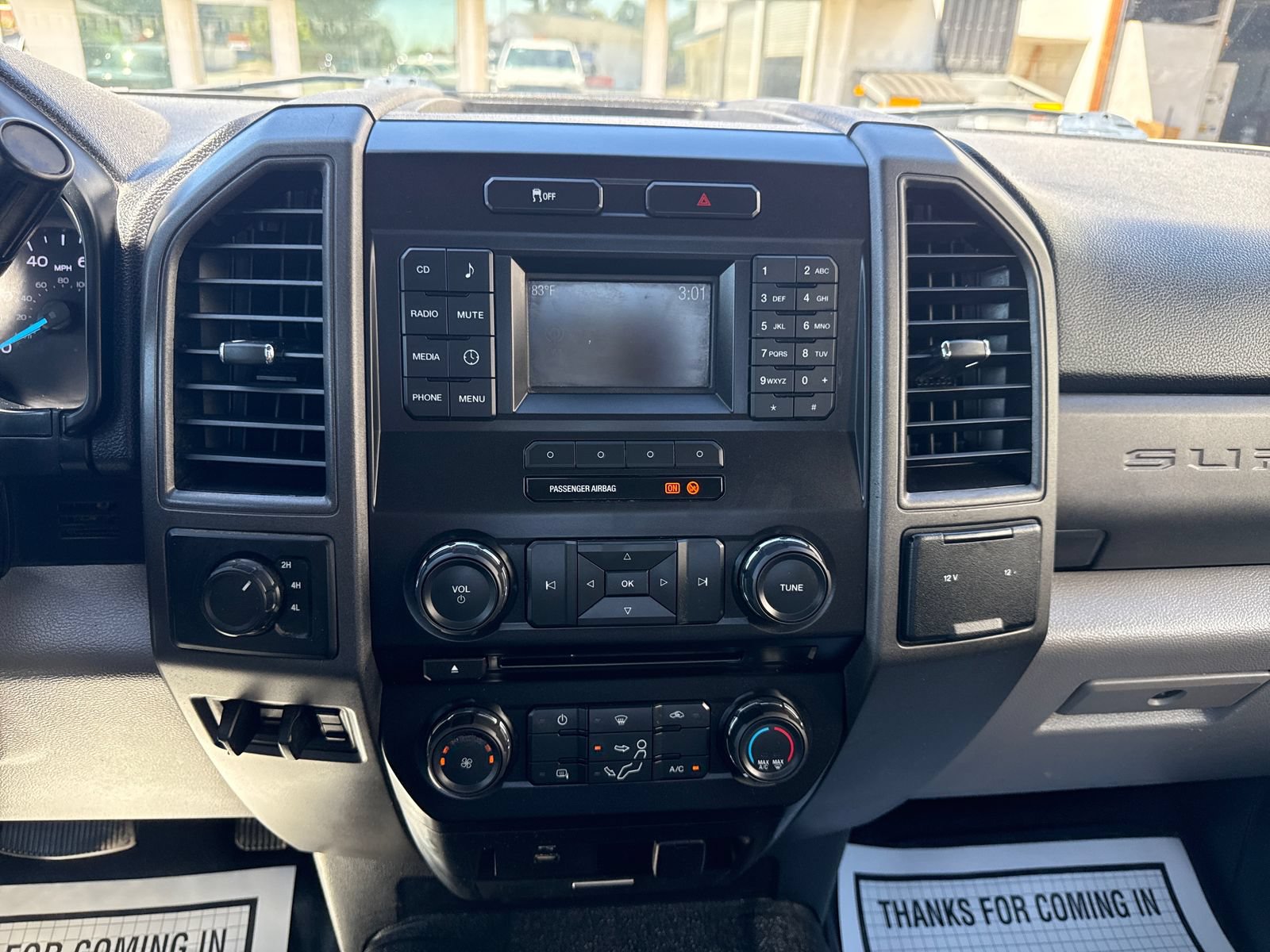 Used 2018 Ford F250 XL w/ Power Equipment Group AWD/4WD image 18