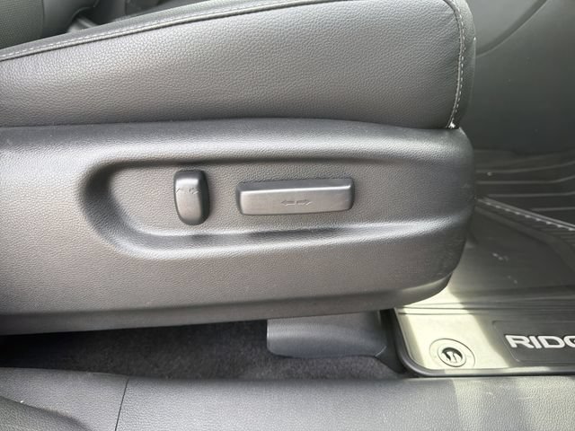 Used 2025 Honda Ridgeline RTL image 4