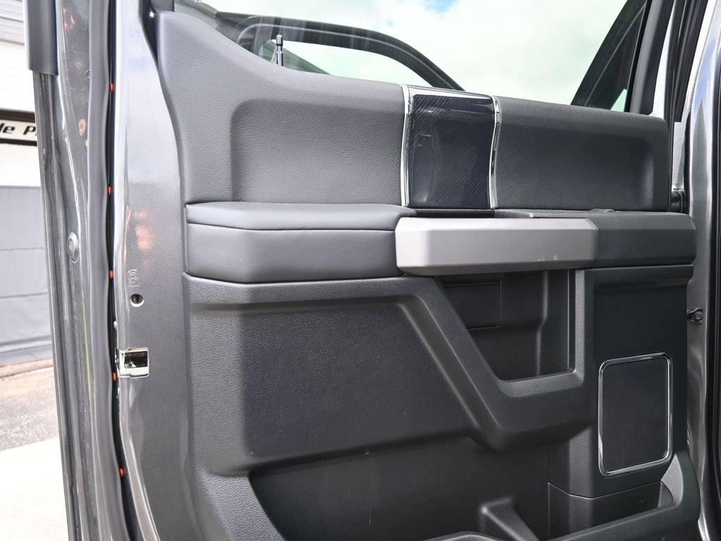 Used 2020 Ford F350 Platinum image 35