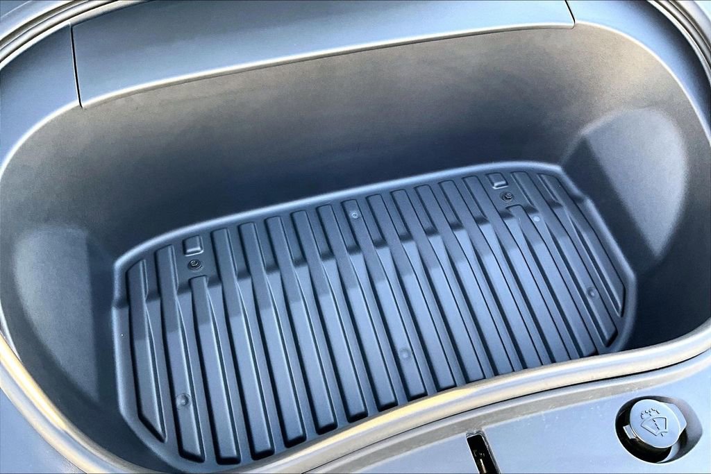 Used 2024 Tesla Model 3 Long Range image 29