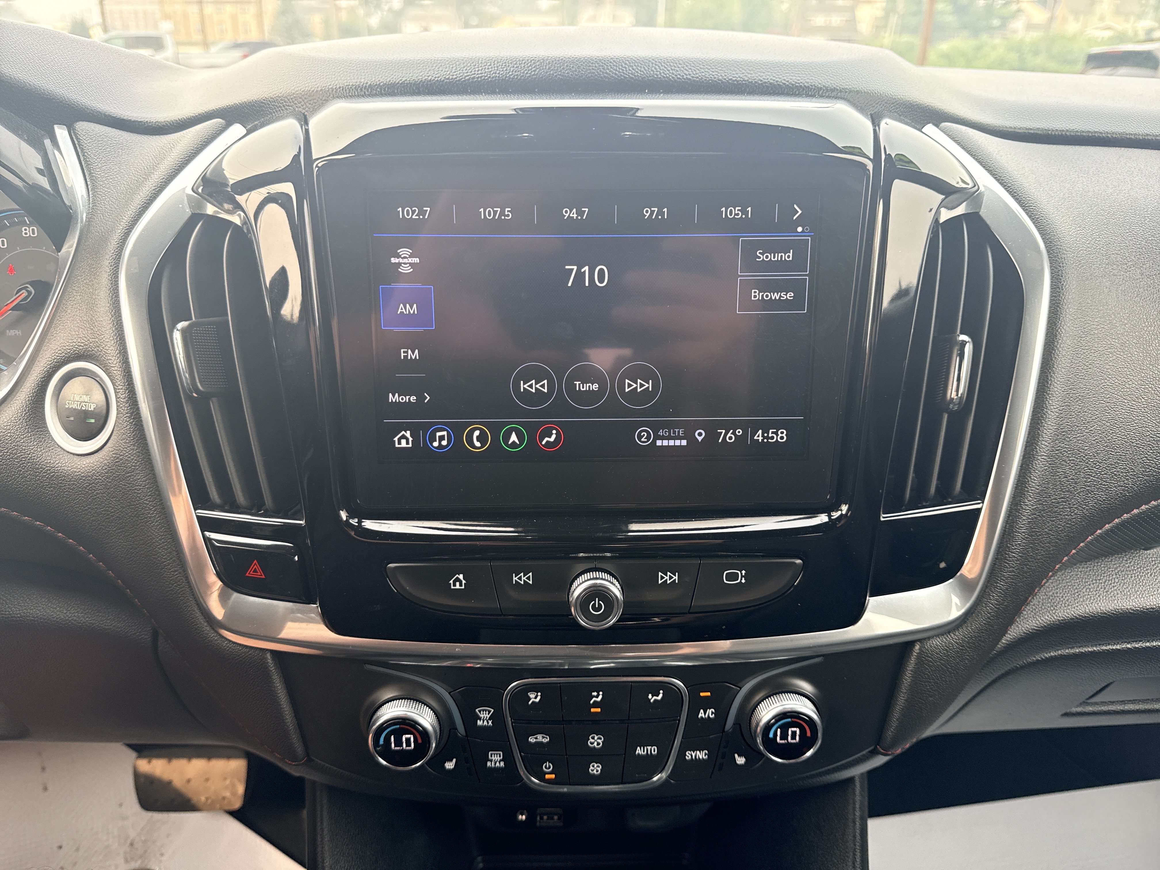 Used 2023 Chevrolet Traverse RS AWD/4WD image 27