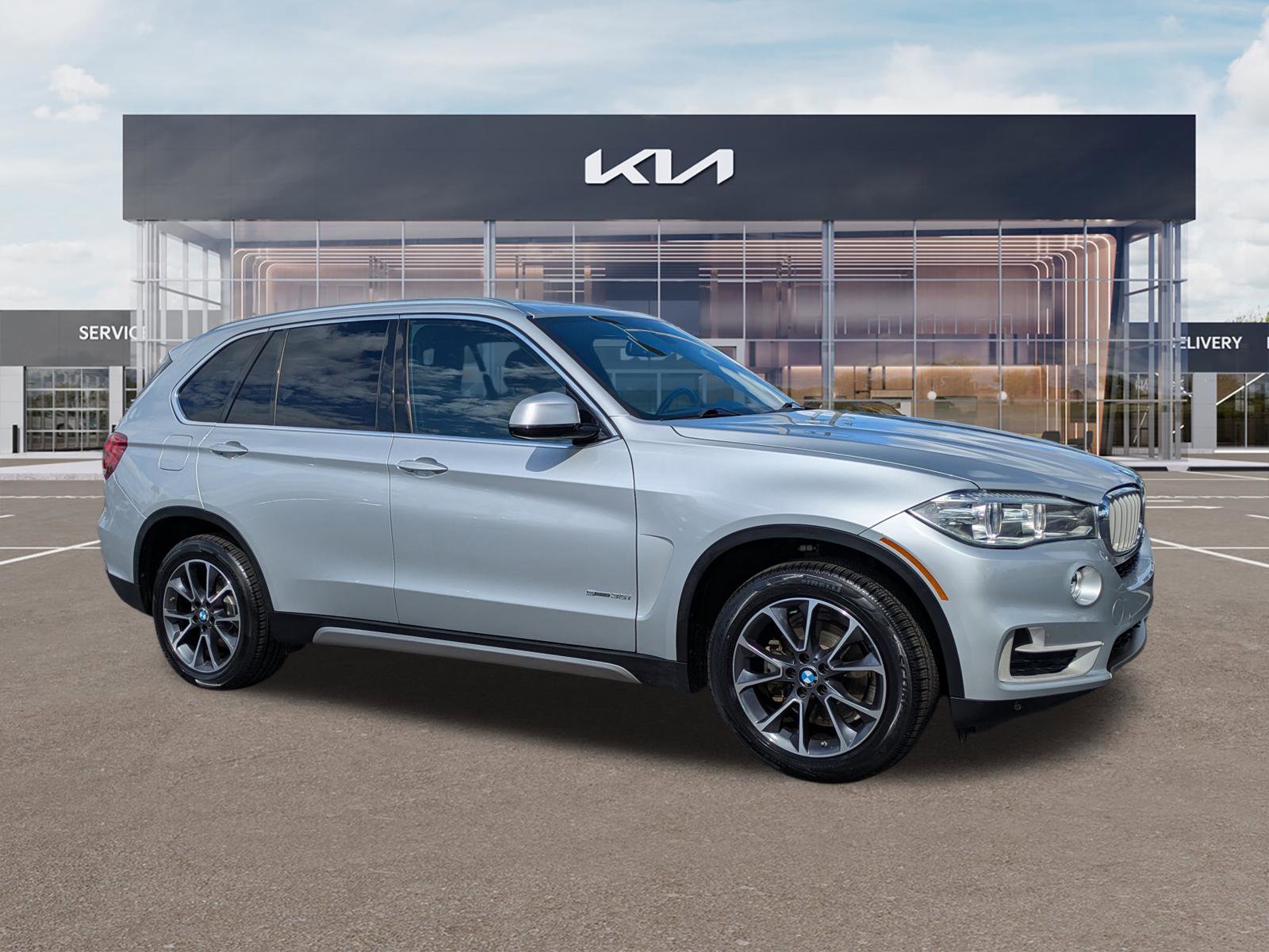 Used 2018 BMW X5 sDrive35i image 1