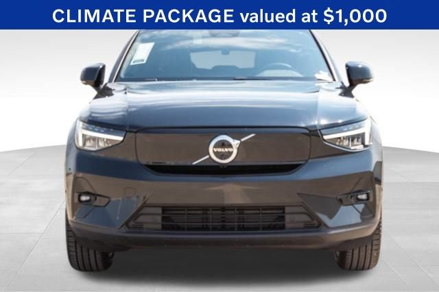 Used 2024 Volvo C40 P8 Recharge Plus w/ Climate Package image 2