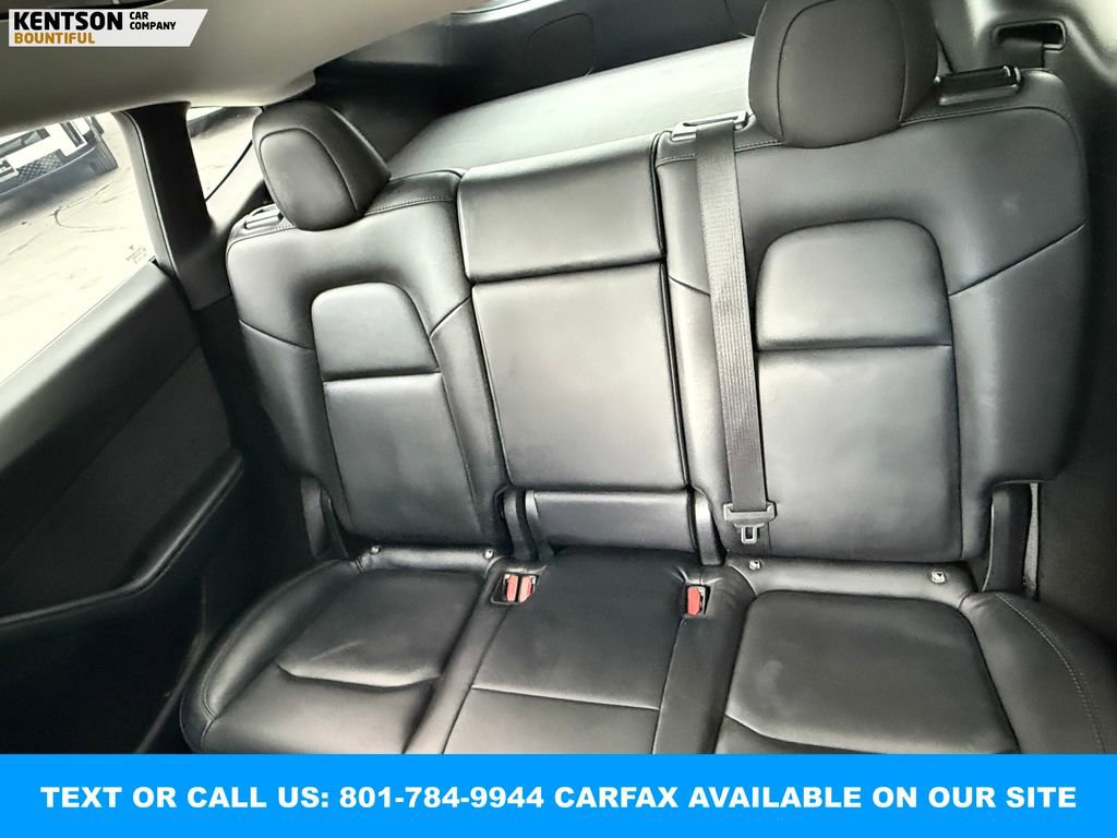 Used 2022 Tesla Model Y Performance image 31