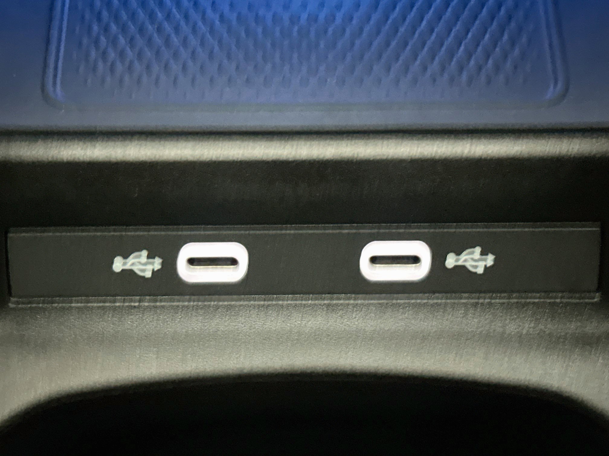 Used 2022 Volkswagen ID.4 Pro S RWD image 25