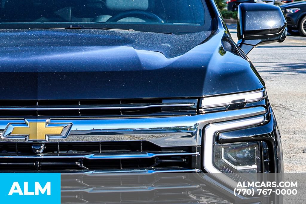 Used 2025 Chevrolet Tahoe LT AWD/4WD image 14