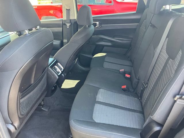 Used 2022 Kia Sorento LX AWD/4WD image 25