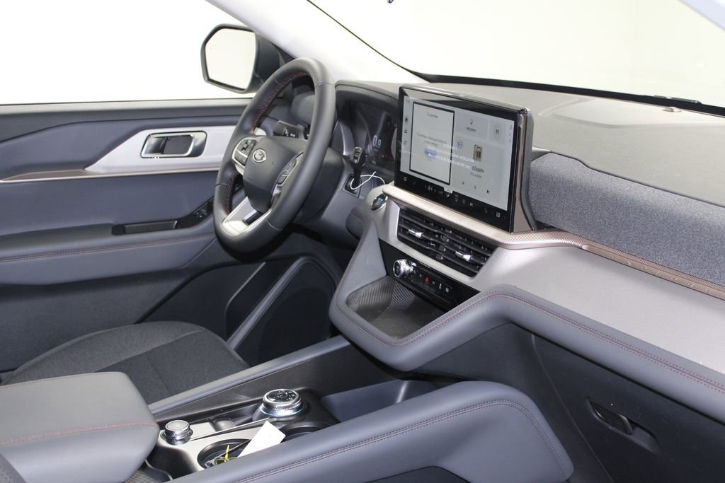 New 2026 Ford Explorer Active image 29