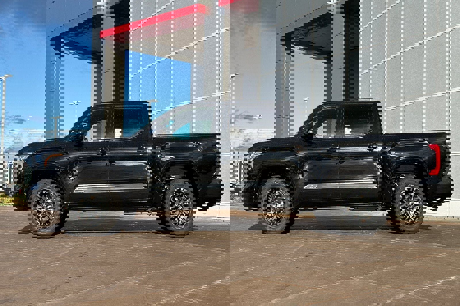 New 2026 Toyota Tundra Platinum image 7
