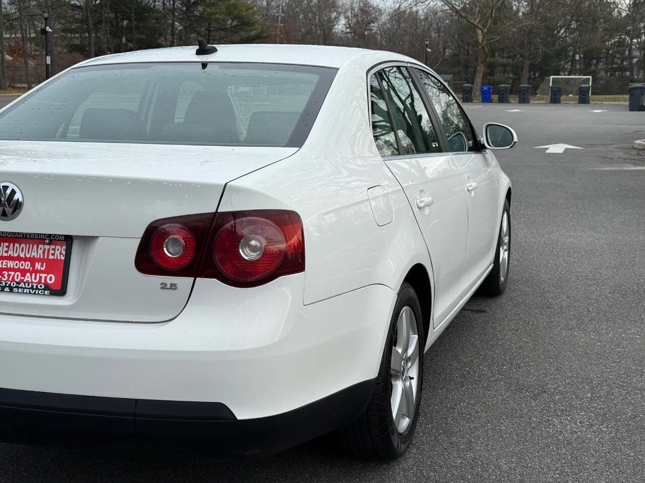 Used 2009 Volkswagen Jetta SE image 6