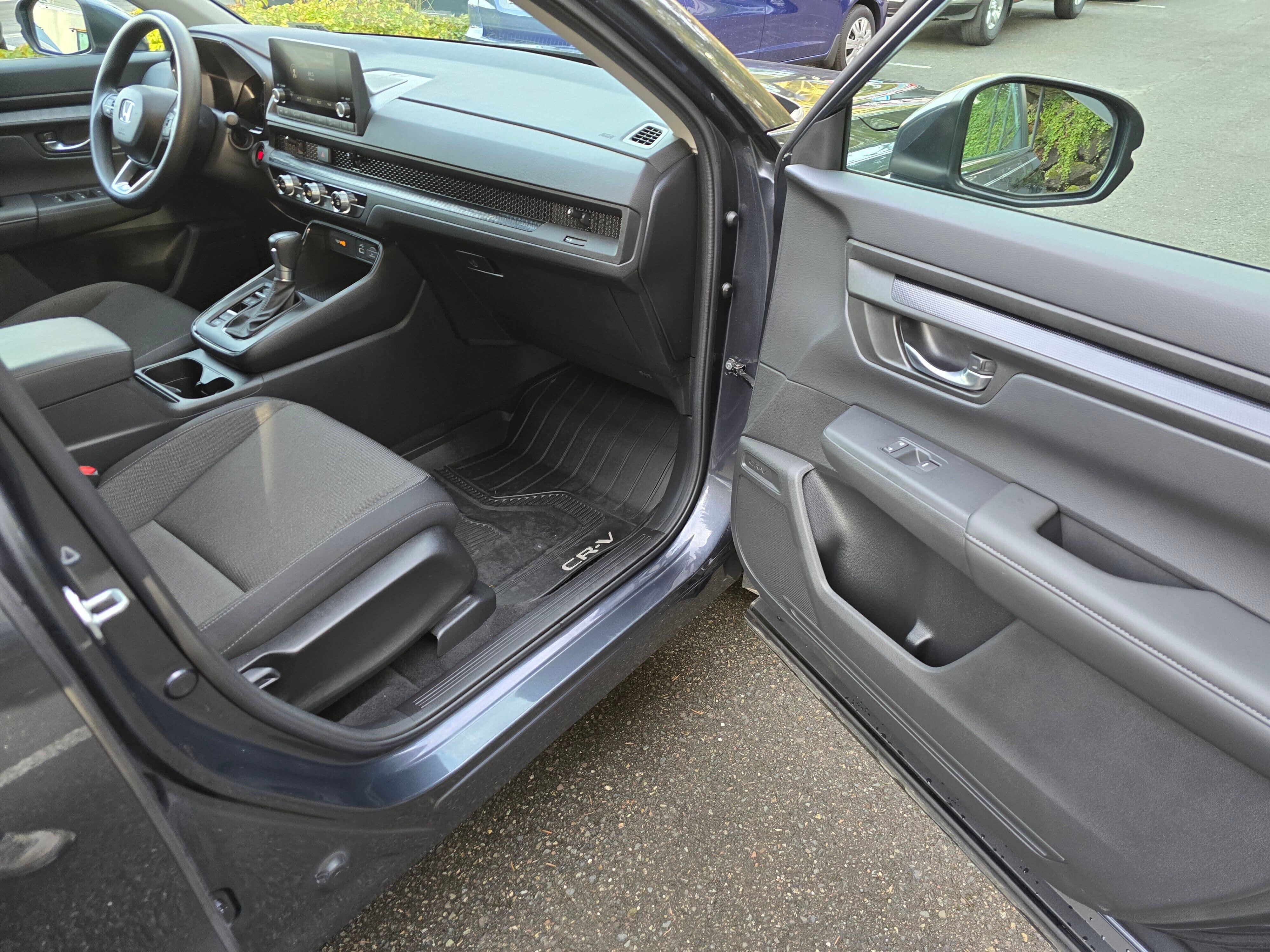 Certified 2025 Honda CR-V LX image 12