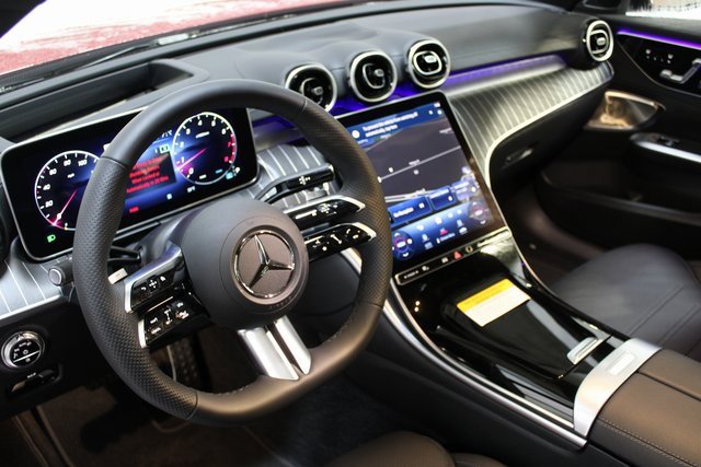 Used 2024 Mercedes-Benz C 300 4MATIC Sedan image 2