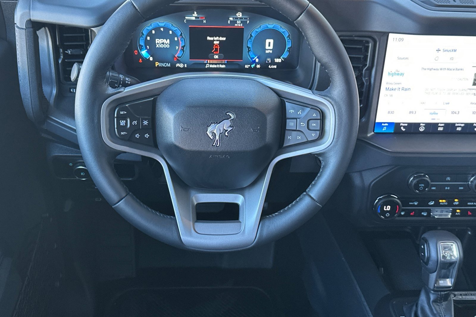 New 2025 Ford Bronco Badlands w/ Sasquatch Package image 14