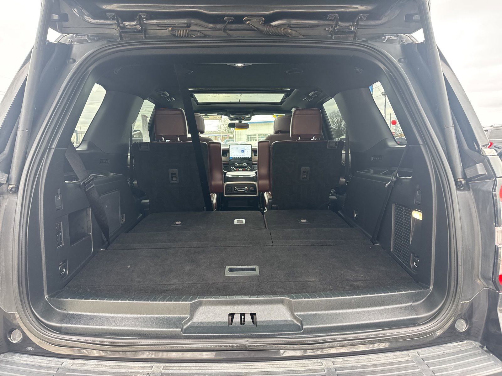 Used 2023 Ford Expedition Limited image 15