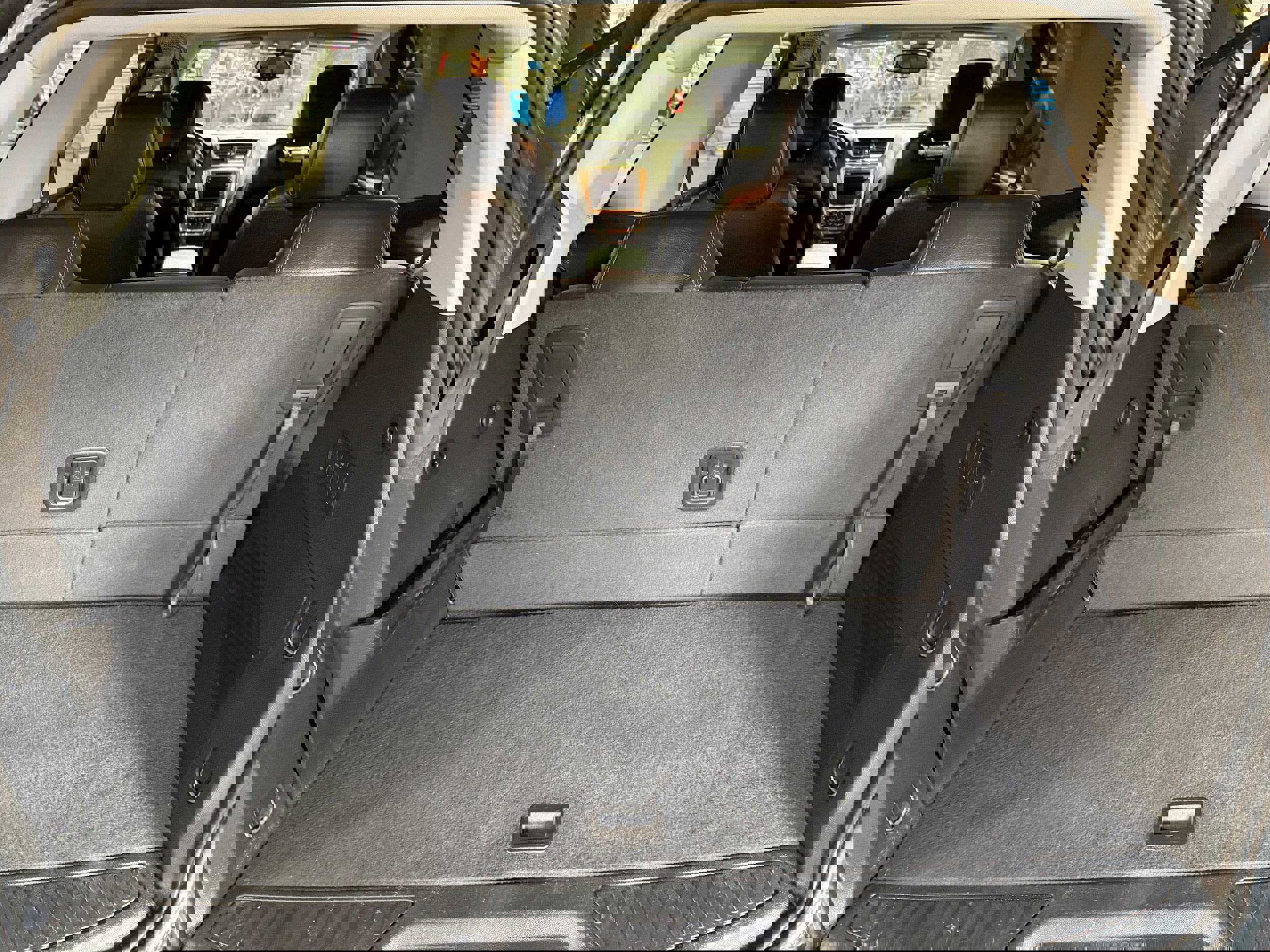 Used 2017 GMC Acadia Limited SLT image 25