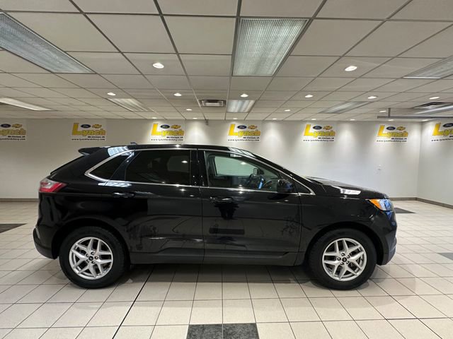 Used 2024 Ford Edge SEL AWD/4WD image 3