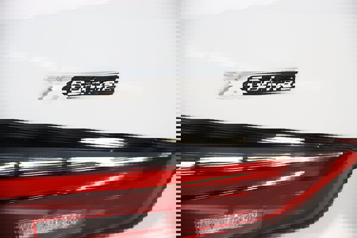 Used 2023 BMW M4 xDrive Competition image 76