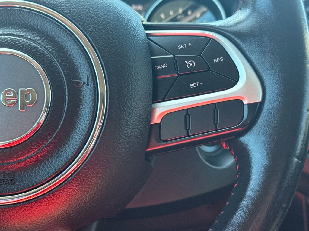 Used 2019 Jeep Compass Trailhawk AWD/4WD image 19