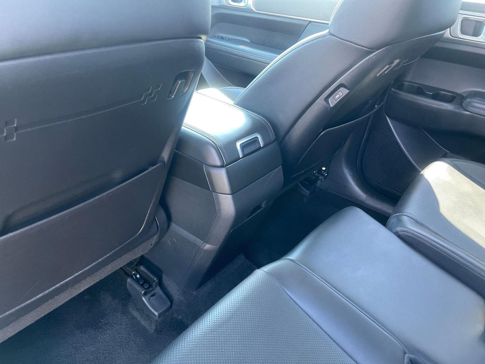 Used 2025 Hyundai Santa Fe SEL image 25