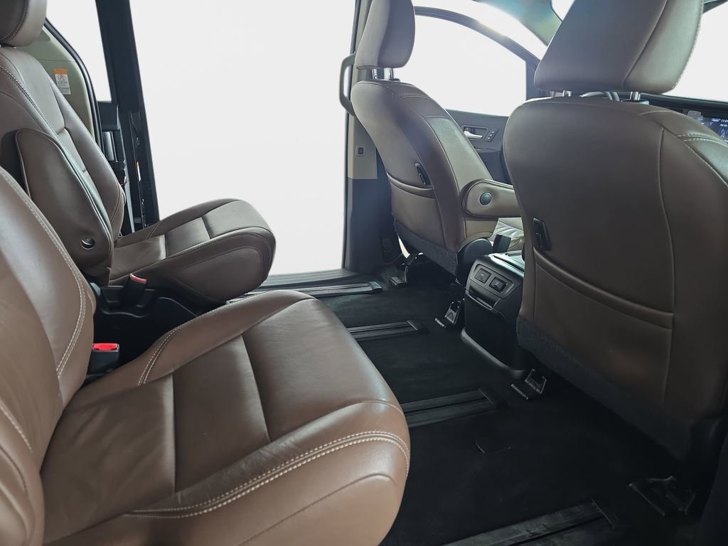 Used 2017 Toyota Sienna Limited Premium w/ Protection Package AWD/4WD image 12