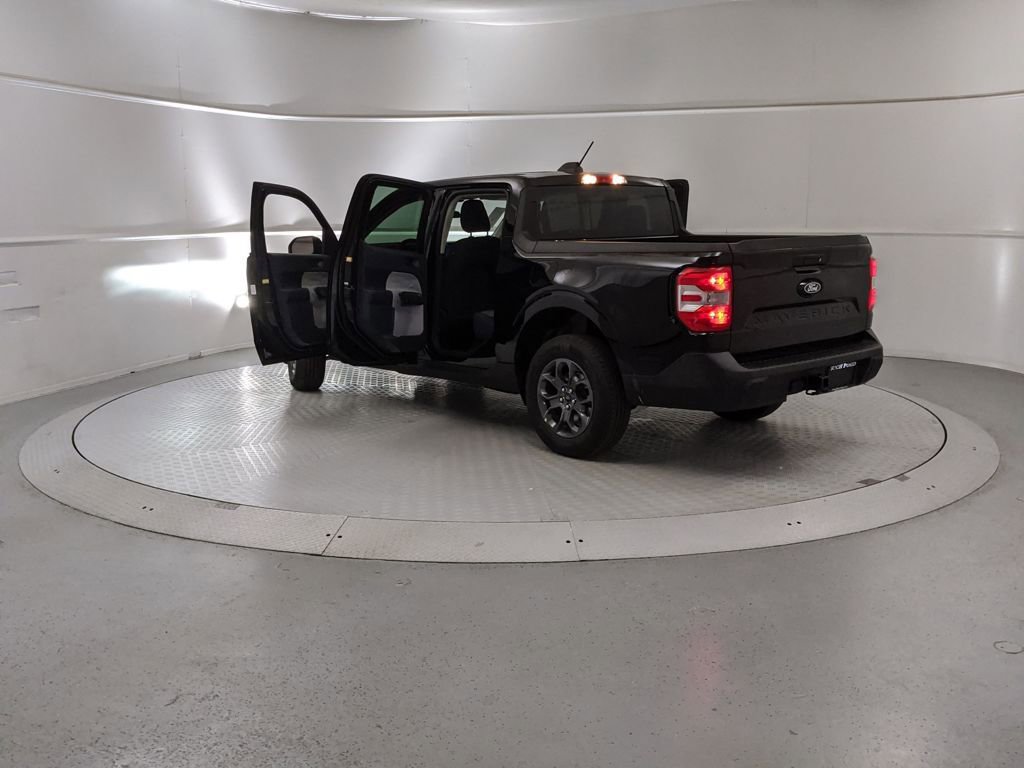 New 2025 Ford Maverick XLT w/ XLT Luxury Package image 10