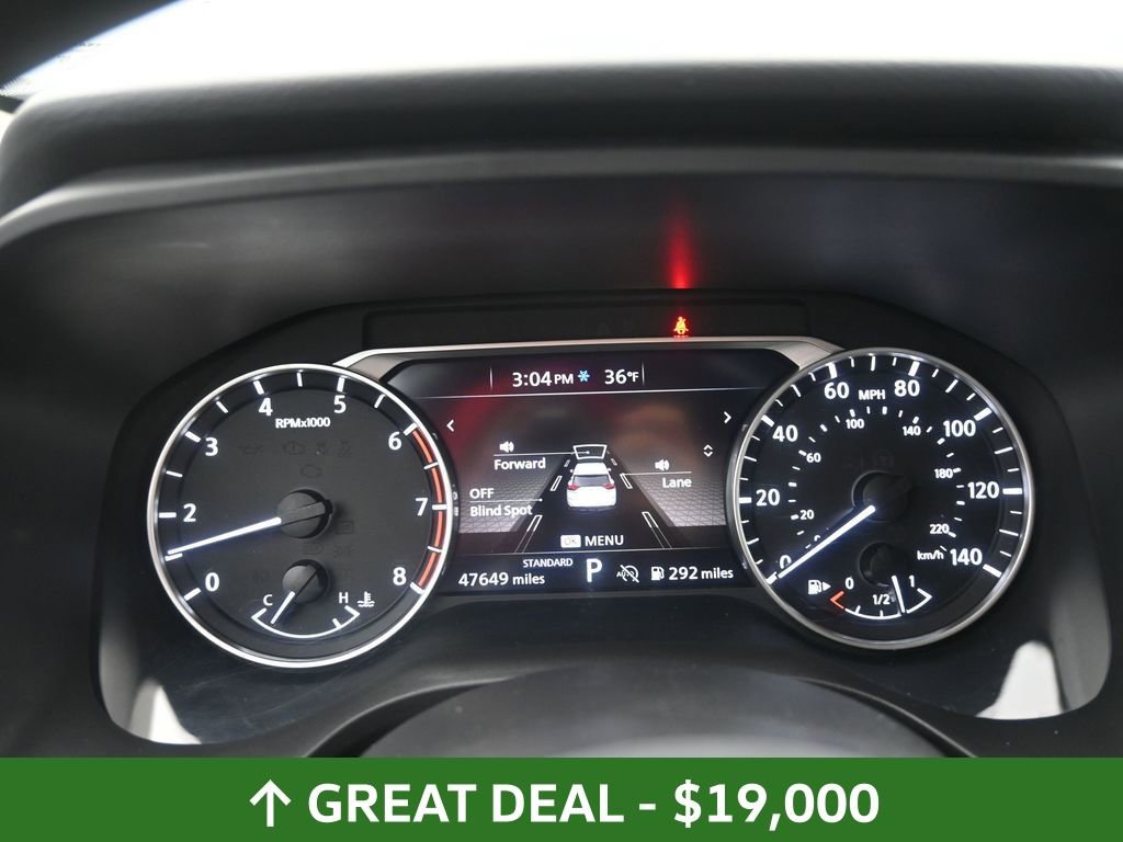 Used 2024 Nissan Rogue SV image 27