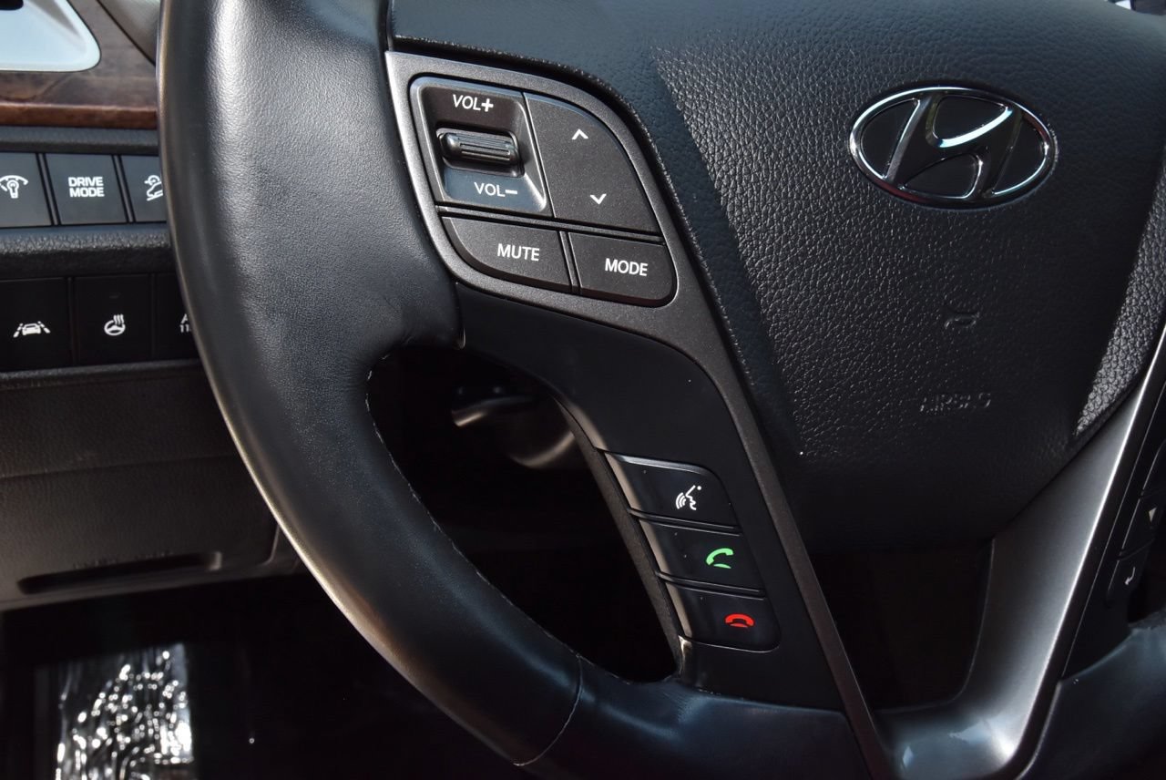Used 2019 Hyundai Santa Fe XL FWD image 25