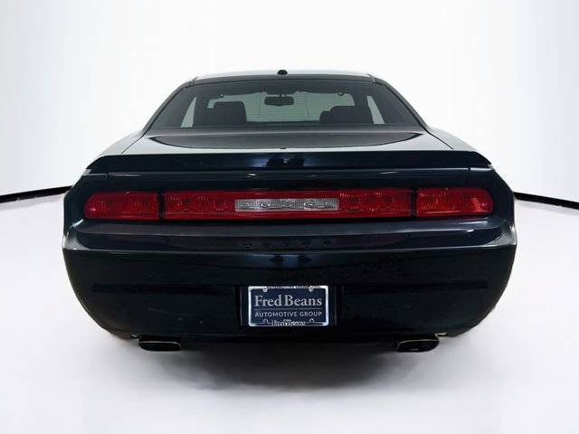 Used 2010 Dodge Challenger R/T RWD image 10