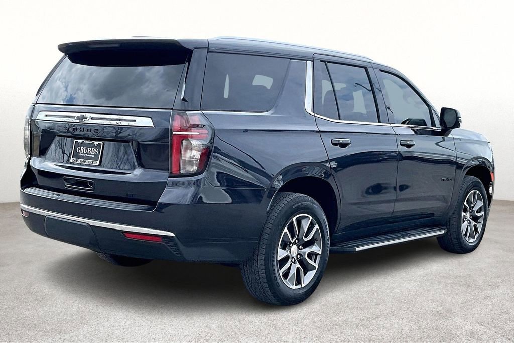 Used 2024 Chevrolet Tahoe LT w/ Luxury Package image 2