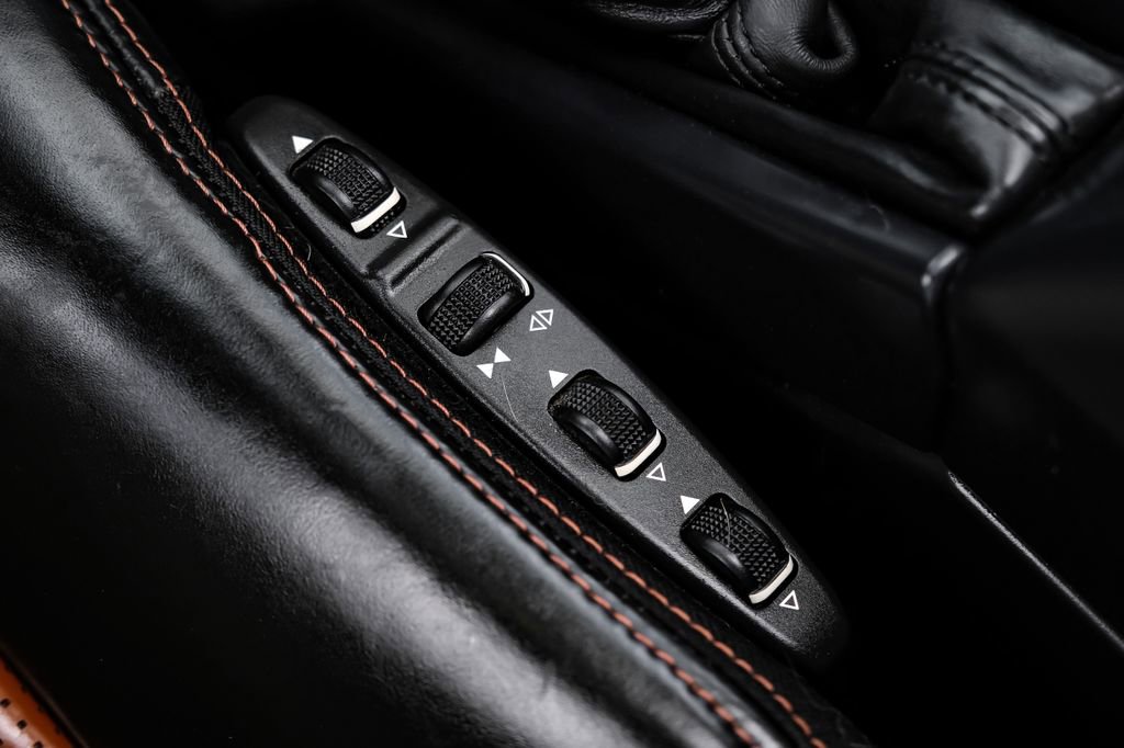 Used 2017 Mercedes-Benz G 63 AMG 4MATIC image 26