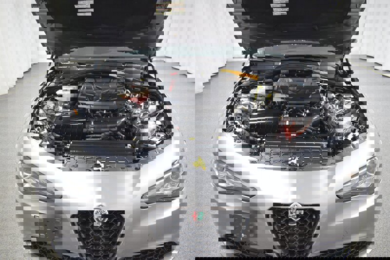 Used 2019 Alfa Romeo Giulia Ti image 33