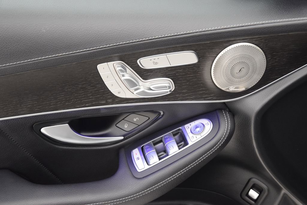 Certified 2023 Mercedes-Benz GLC 300 4MATIC Coupe image 21