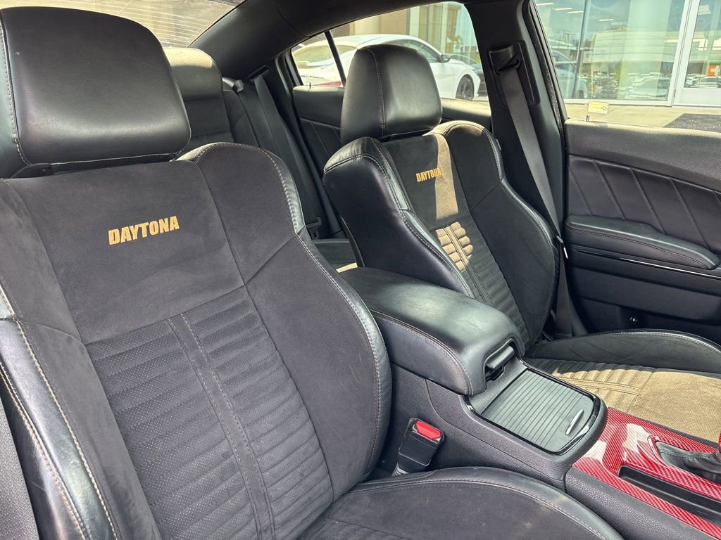 Used 2018 Dodge Charger R/T image 15