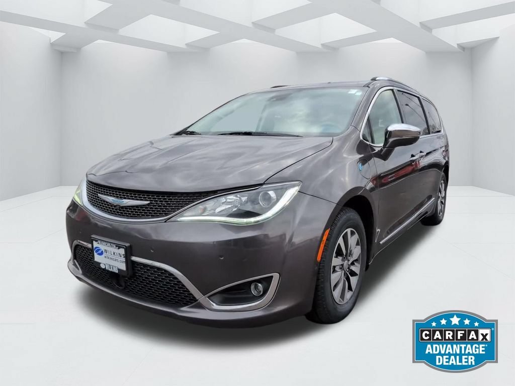 Used 2020 Chrysler Pacifica Limited w/ Advanced Safetytec Group FWD image 9