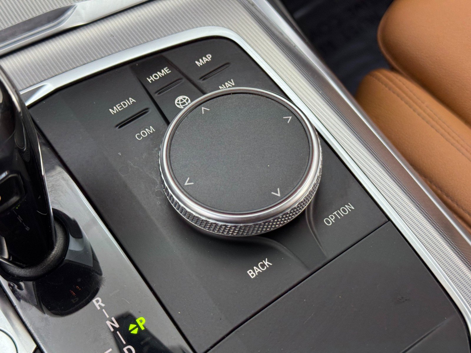 Used 2020 BMW 330i xDrive Sedan w/ Premium Package image 28