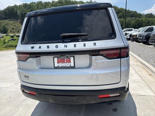 New 2025 Jeep Wagoneer Series II image 9