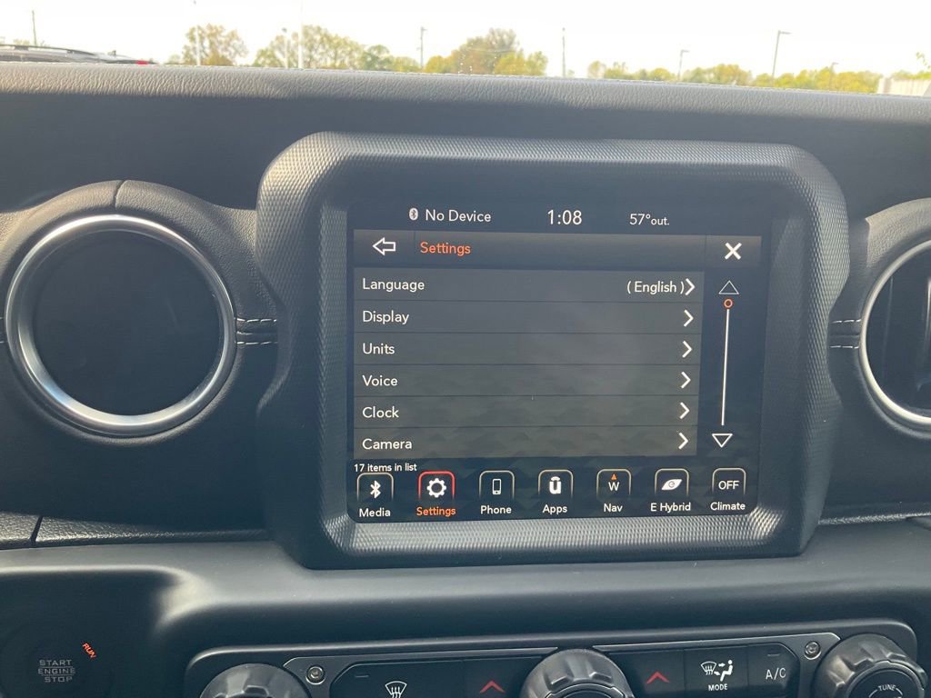 Used 2022 Jeep Wrangler Unlimited Sahara image 20