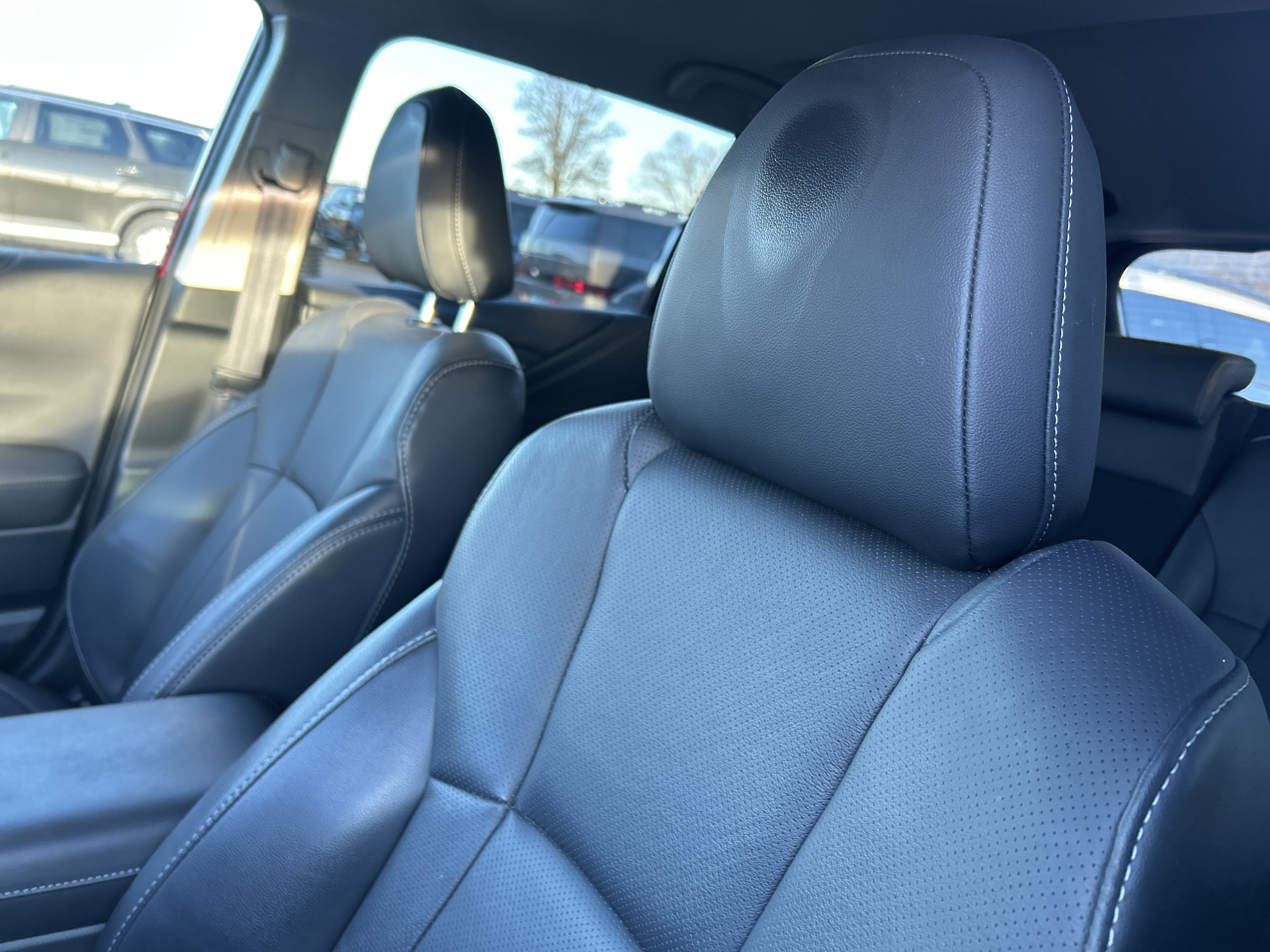 Used 2022 Subaru Outback Limited image 12