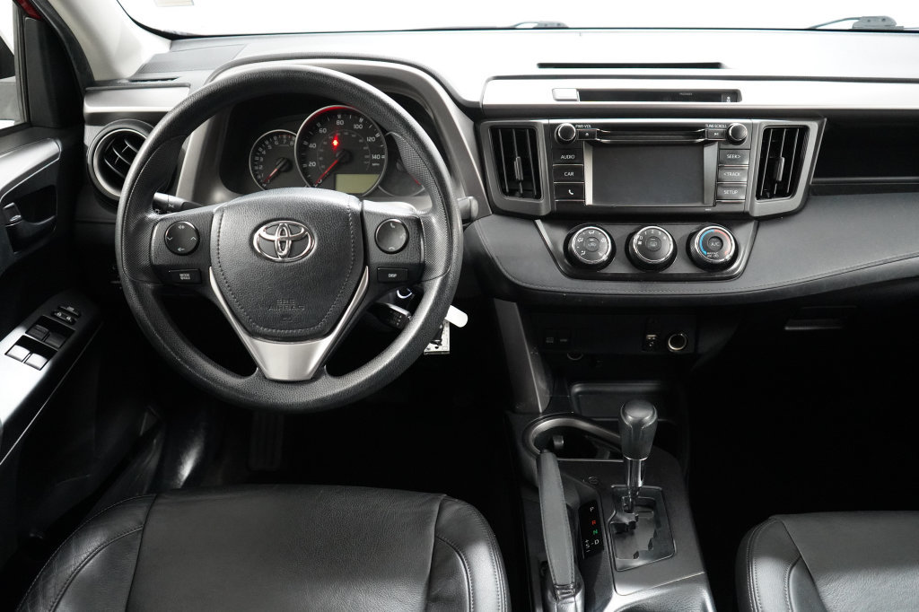 Used 2016 Toyota RAV4 LE AWD/4WD image 13