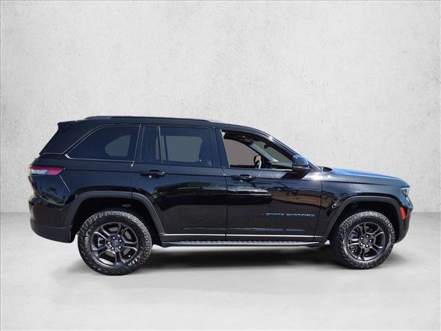 Used 2023 Jeep Grand Cherokee Trailhawk w/ Luxury Tech Group III AWD/4WD image 4
