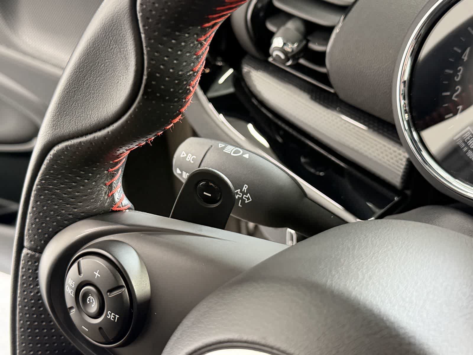 Used 2019 MINI Cooper Clubman S w/ Storage Package AWD/4WD image 18