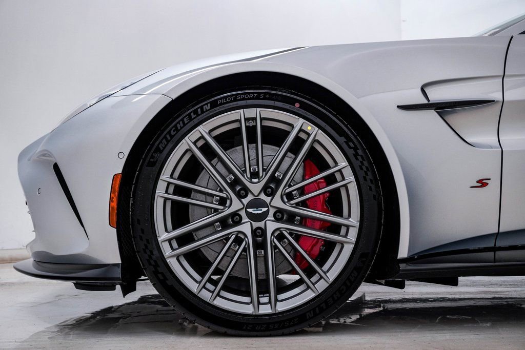 New 2026 Aston Martin V8 Vantage S RWD image 15